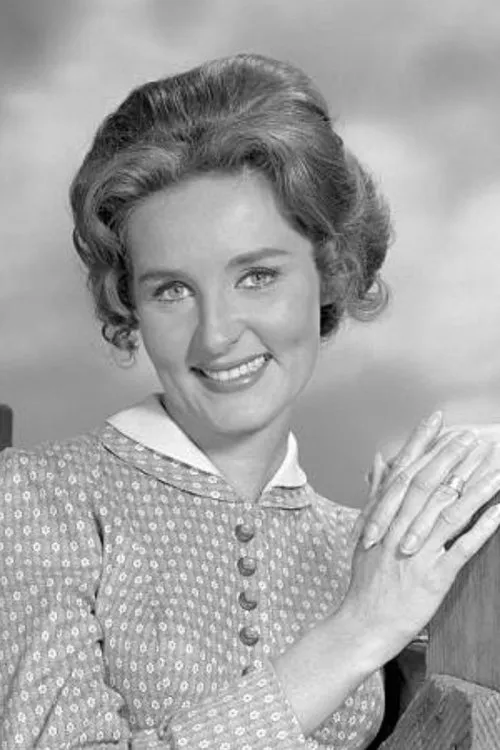 Lisabeth Hush interpretando a Sandy