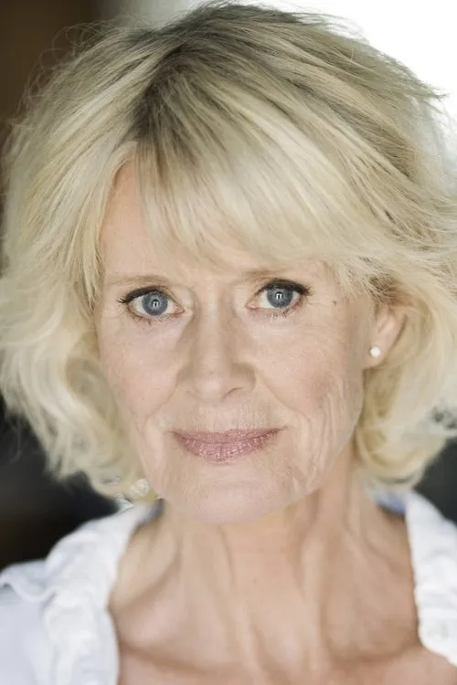 Lisbet Lundquist interpretando a Mona Miller