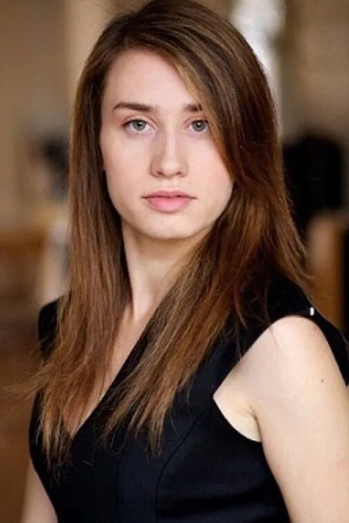 Lisette Pires interpretando a Victim