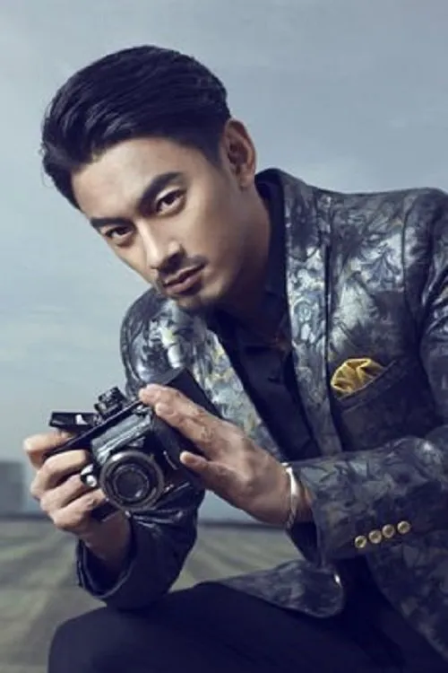 Liu Qiancheng interpretando a