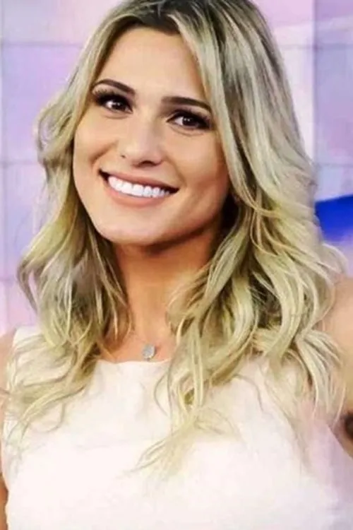 Lívia Andrade interpretando a Lívia Andrade