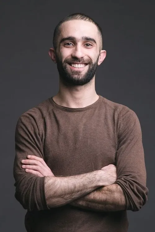 Əlixan Rəcəbov interpretando a C?mo