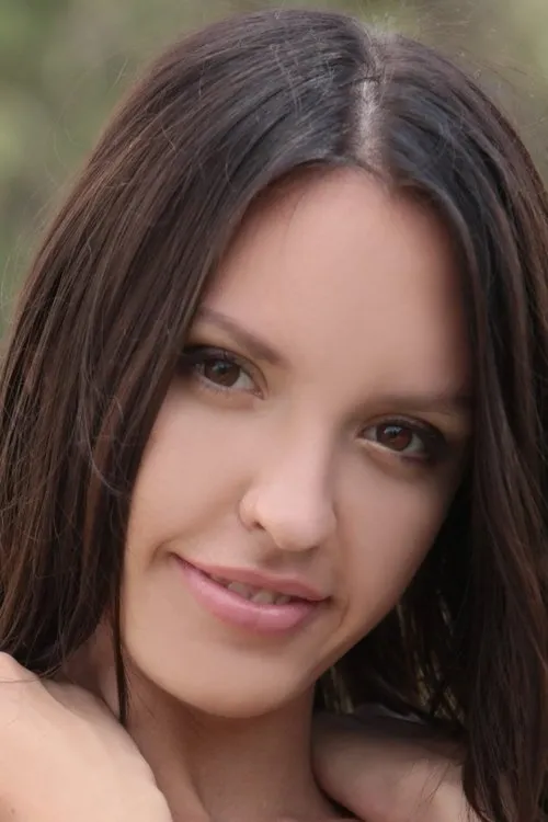 Liya interpretando a