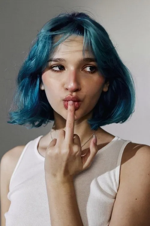 Liza Anokhina interpretando a Katya