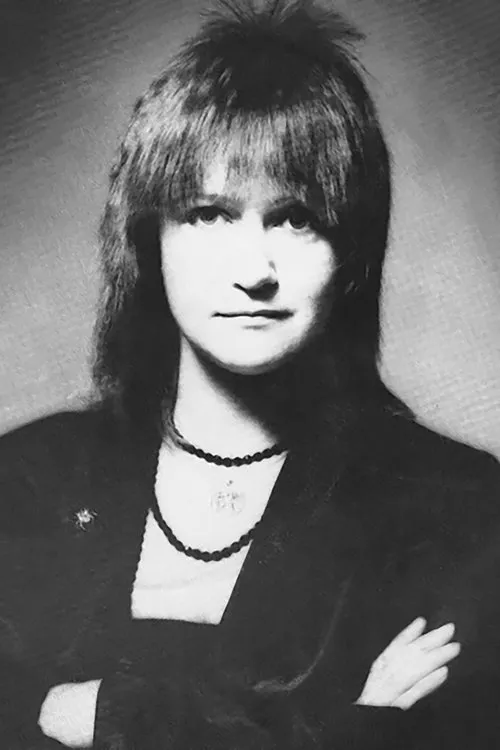 Liza Öhman interpretando a Self