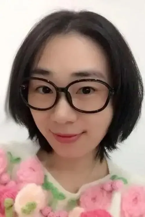 Foto de perfil del actor Lizhen Yan en el reparto