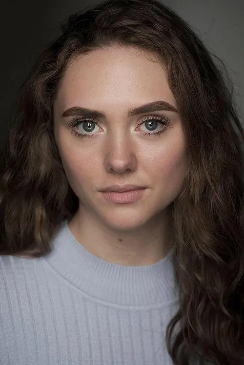 Phil Molloy ha trabajado con Lizzie Lomas en 1 ocasiones