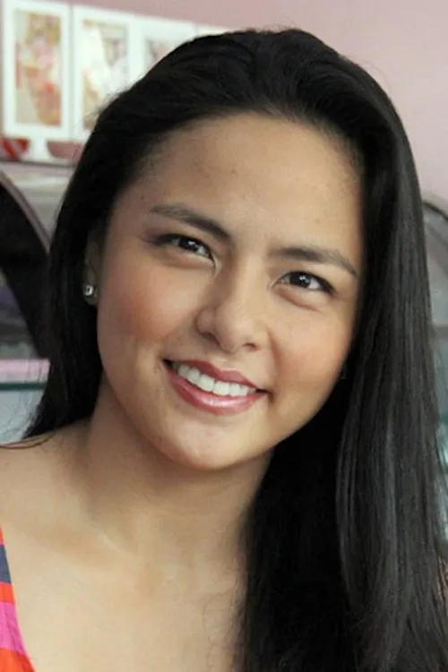 LJ Moreno interpretando a 