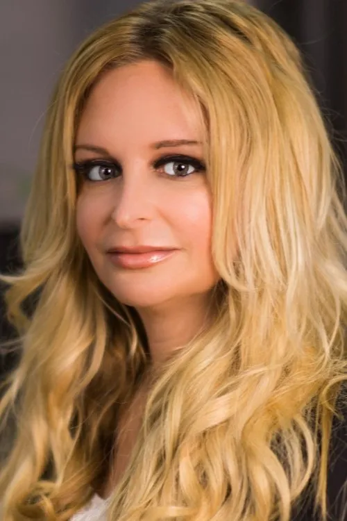 Jeff Joslin ha trabajado con Logan Masters en 1 ocasiones