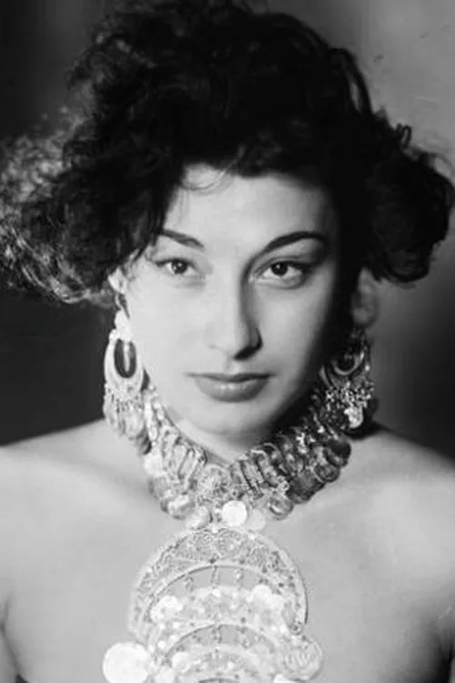 Naima Akef ha trabajado con Lola Sedki en 2 ocasiones