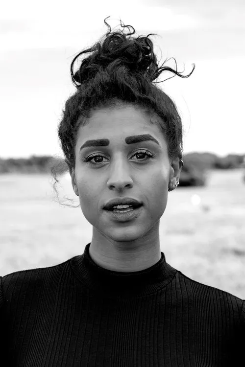 Robert Follin ha trabajado con Lola Zackow en 1 ocasiones