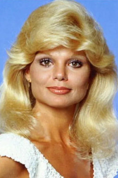 Loni Anderson interpretando a Medusa