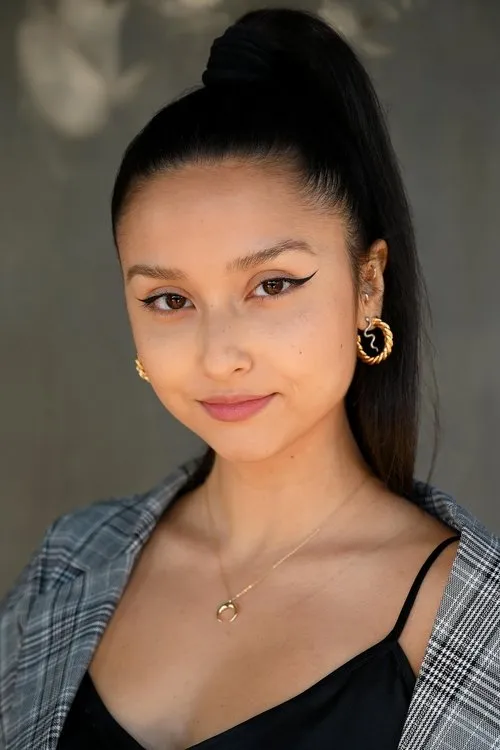 Lara Ingraham ha trabajado con Lora Lee en 1 ocasiones