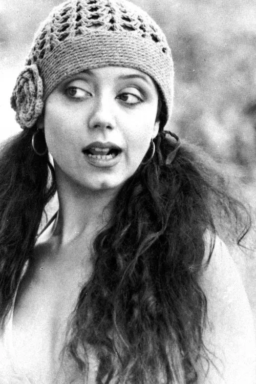 Loredana Martínez interpretando a