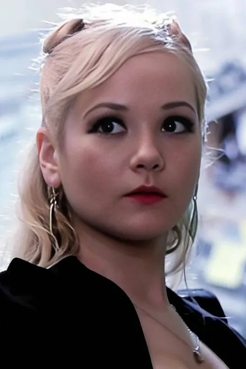 Lorena interpretando a Jessica González