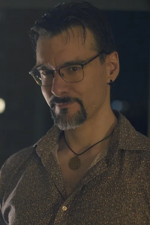 Sergio Sánchez Shaw ha trabajado con Lorenzo Ayuso en 1 ocasiones