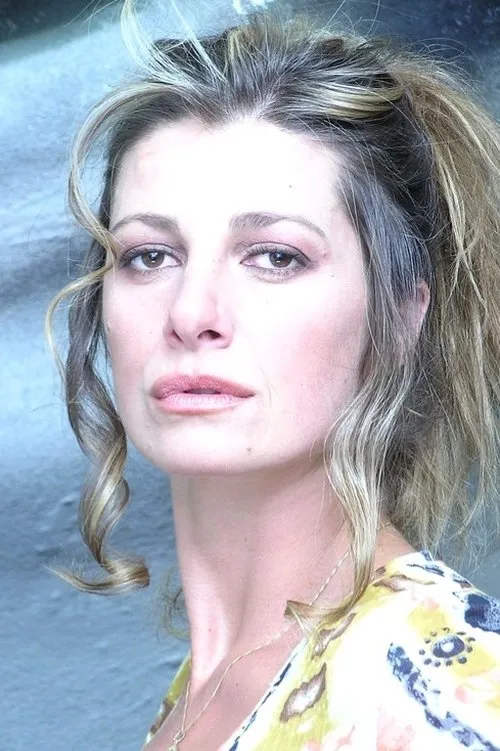 Loretta Rossi Stuart interpretando a Moglie di Elpidio