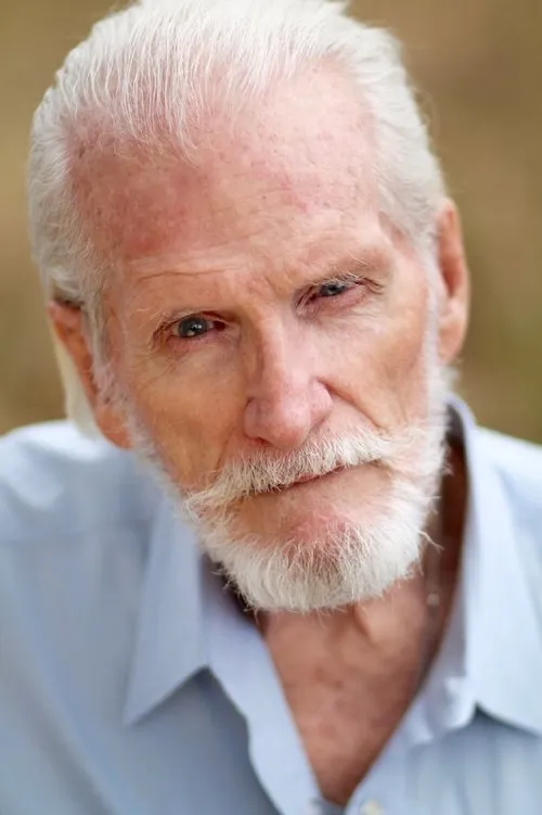 Pam Mauterer ha trabajado con Lory Tom Thompson Sr. en 1 ocasiones