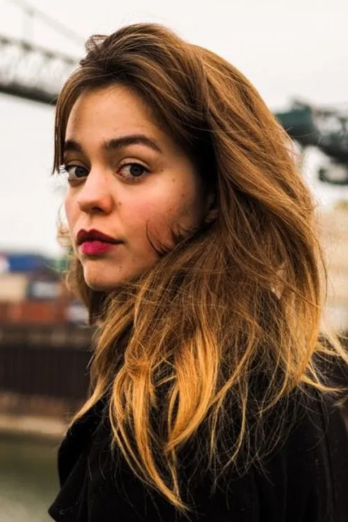 Lotte Becker — personaje: Zimmerin Tinka