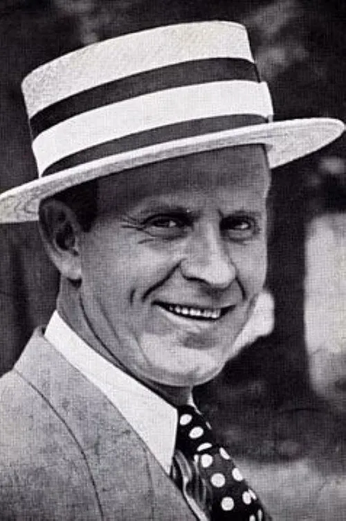 Adrienne Solser ha trabajado con Lou Bandy en 2 ocasiones