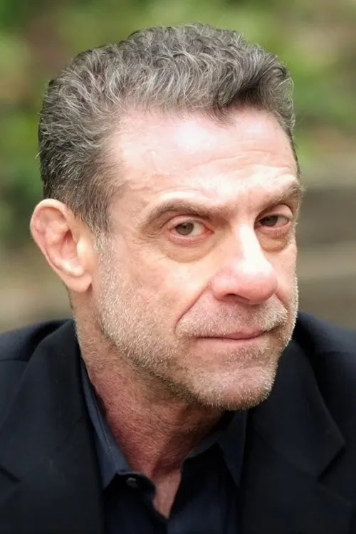 Teresa Yenque ha trabajado con Lou Liberatore en 1 ocasiones