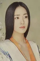 Louis Yin en su biografía y filmografía