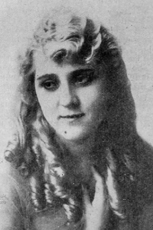 Billie Ritchie ha trabajado con Louise Orth en 5 ocasiones