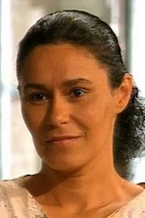 Lú Mendonça — personaje: Angélica