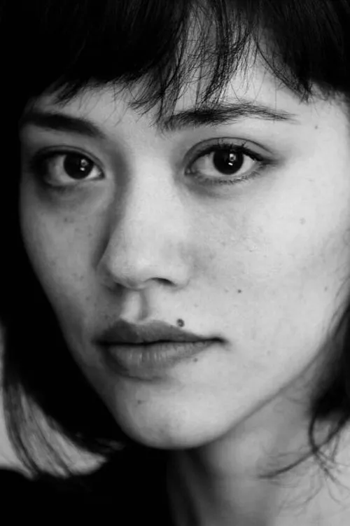 Tristan Aronovich ha trabajado con Luana Frez en 1 ocasiones