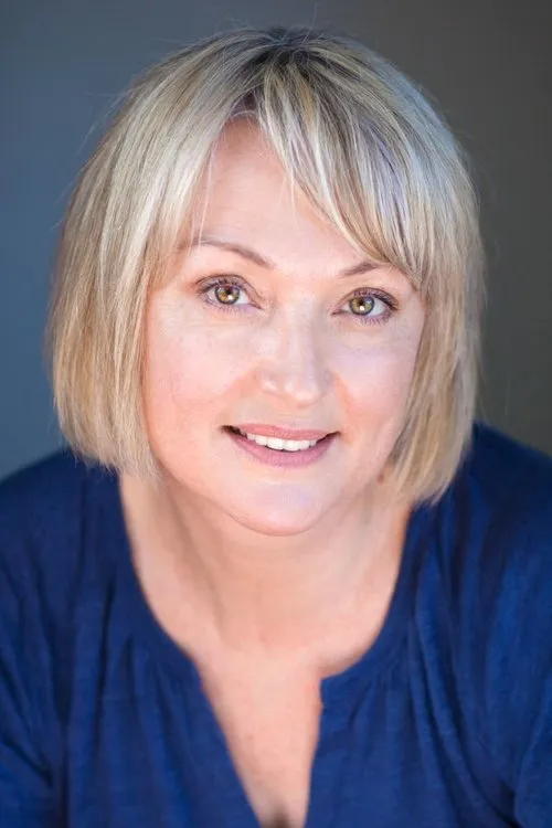 Luanne Gordon interpretando a Eve