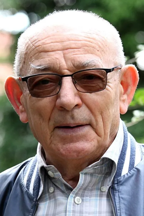 Petr Pithart ha trabajado con Luboš Dobrovský en 1 ocasiones