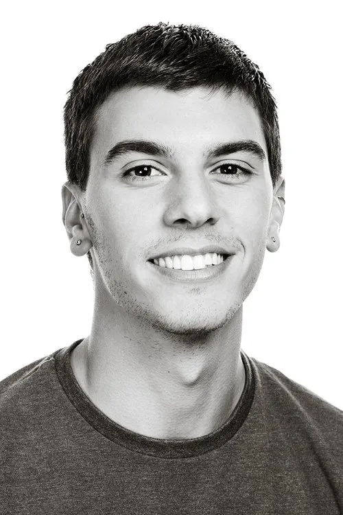 Alexander Jones ha trabajado con Luca Afflitto en 1 ocasiones