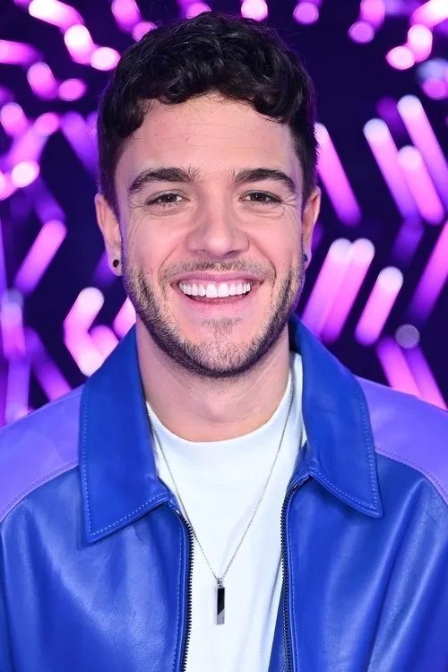 Paola Felix ha trabajado con Luca Hänni en 2 ocasiones