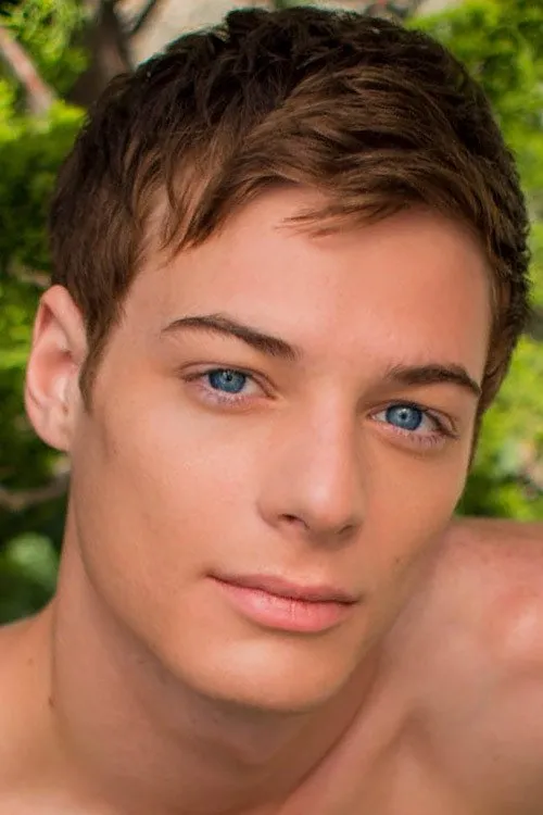 Kyle Blake ha trabajado con Lucas Owens en 1 ocasiones