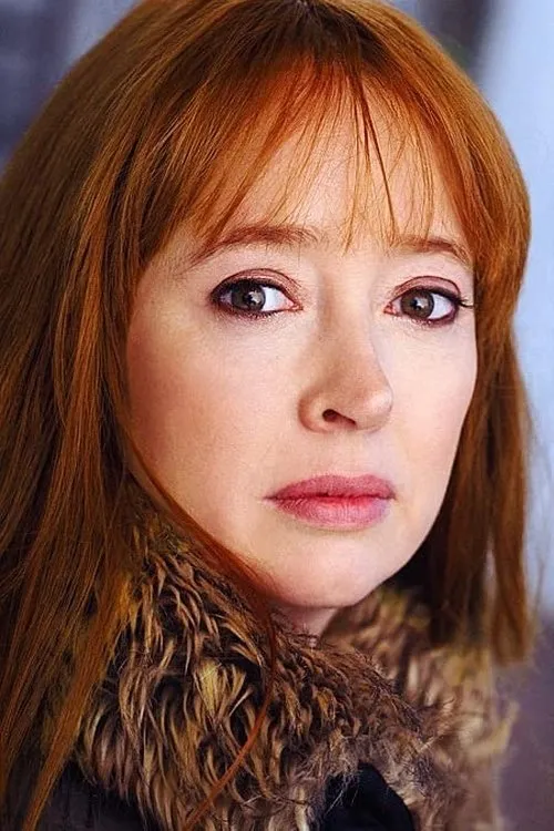 Chacha Huang ha trabajado con Lucinda Clare en 1 ocasiones