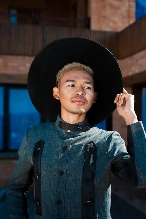 Hamy Ratovo ha trabajado con Lucka Andriamahavonjy en 1 ocasiones