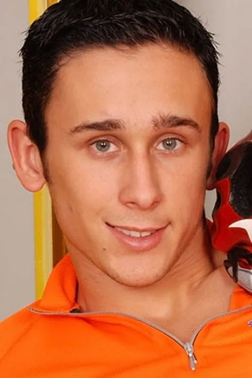 Lucky Taylor interpretando a 