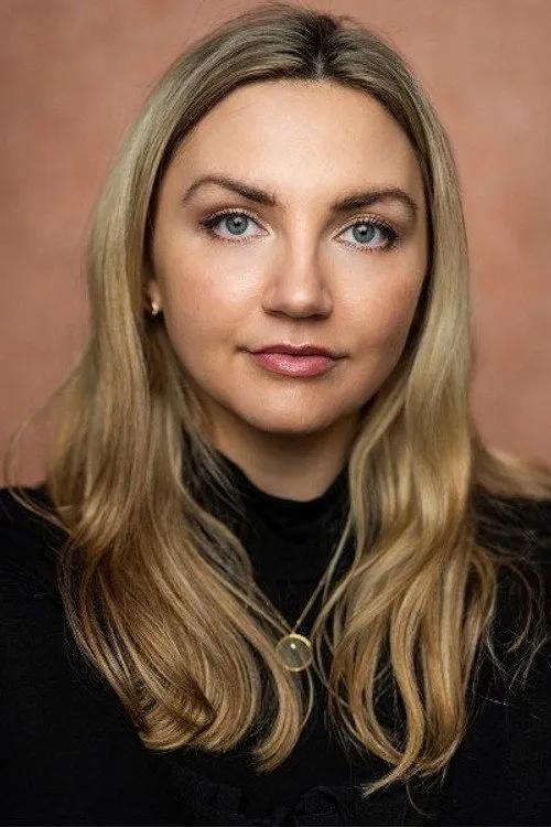 Matt Aistrup ha trabajado con Lucy Hird en 1 ocasiones