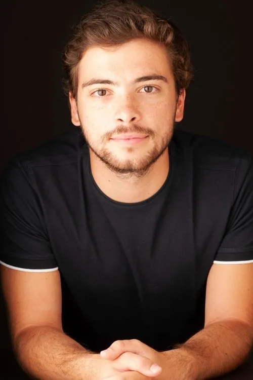 Luís Ganito interpretando a Armando