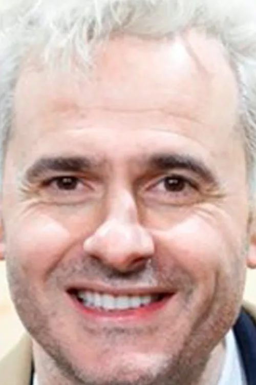 Luis Miguel Seguí interpretando a 