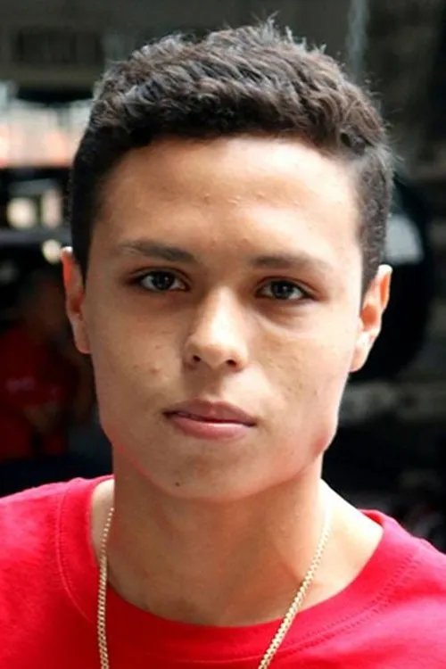 Luis Villa Padilla interpretando a Self