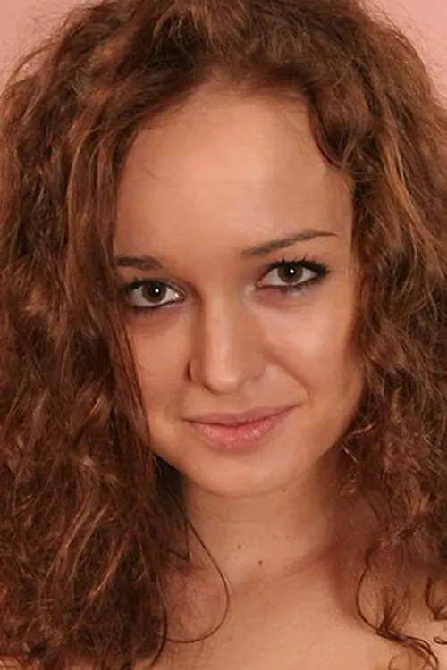 Luissa Rosso interpretando a Louisa Rosso