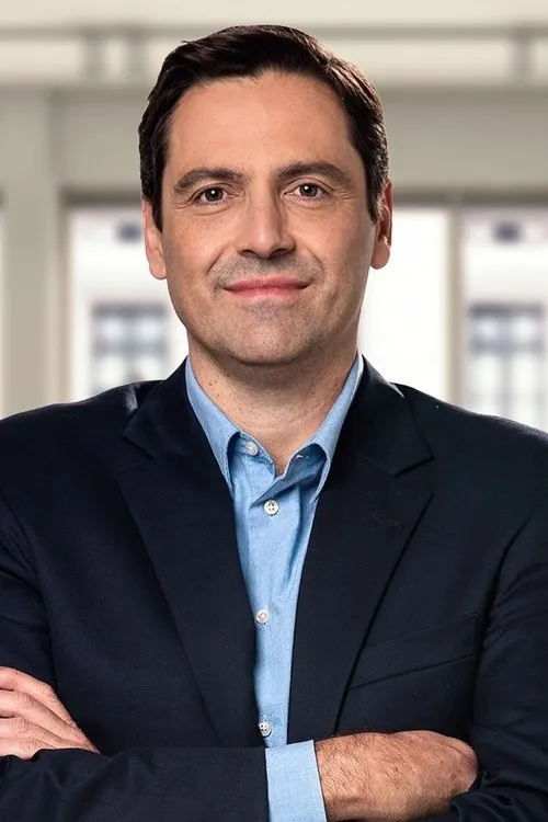 Hélio Beltrão ha trabajado con Luiz Philippe de Oleans e Bragança en 1 ocasiones