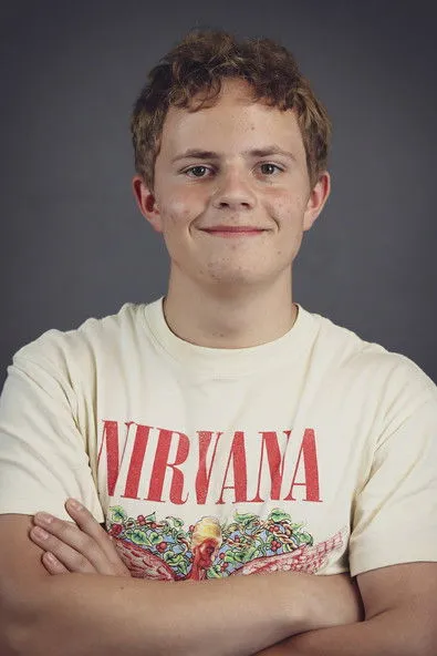 Darren Kelfkens ha trabajado con Luka Bornman en 1 ocasiones