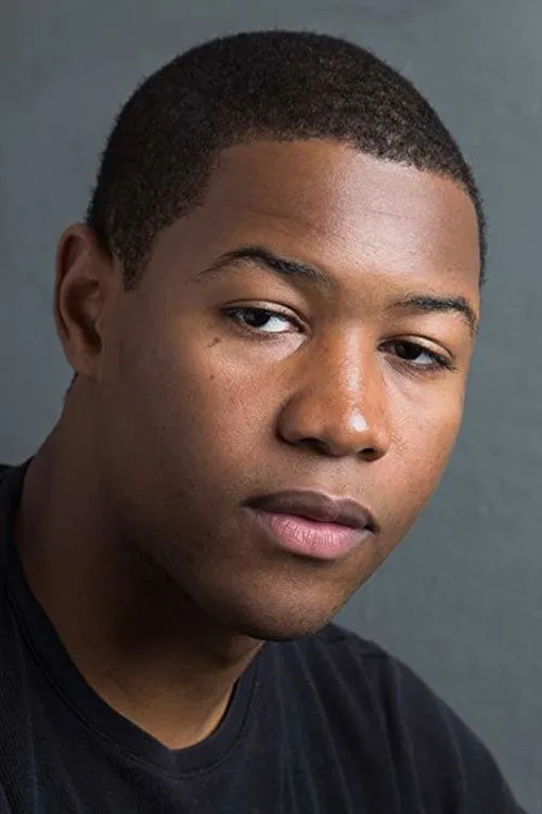 Luke Tennie — personaje: Willie Lewis