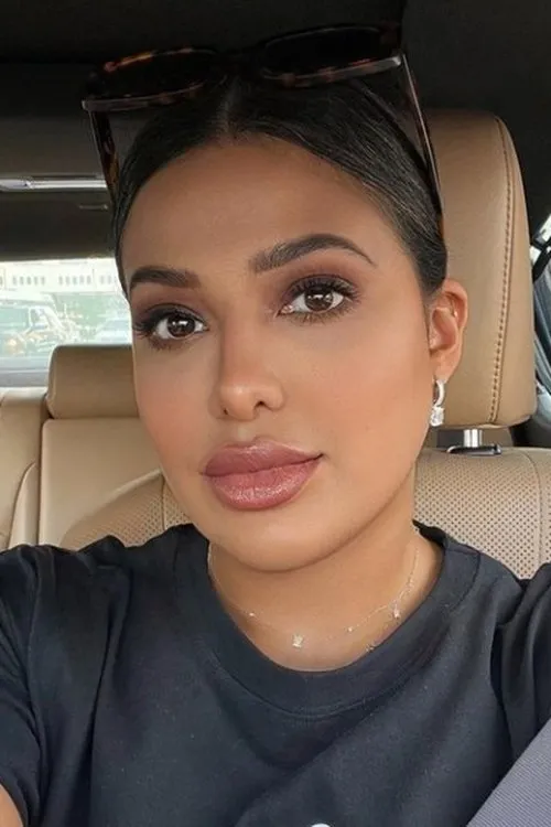 Lulwa Al-Mulla interpretando a ????