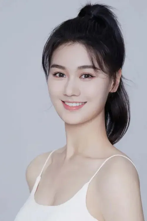 Luo Rui — personaje: Ling Jiu