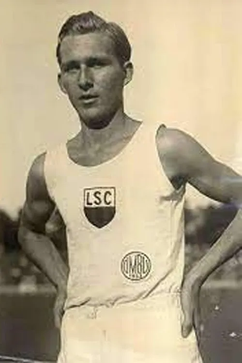 Arvo Askola ha trabajado con Luz Long en 1 ocasiones