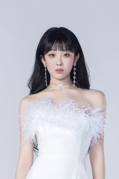 Lv Zhao — personaje: Jiang Juan Juan