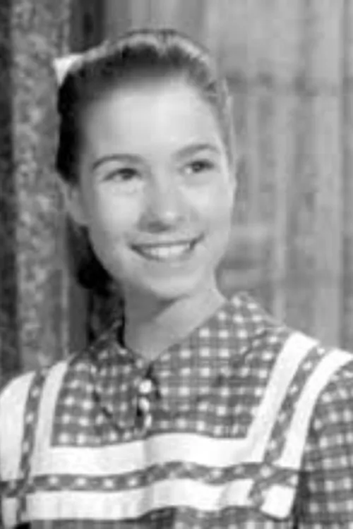 Lydia Reed — personaje: Hassie